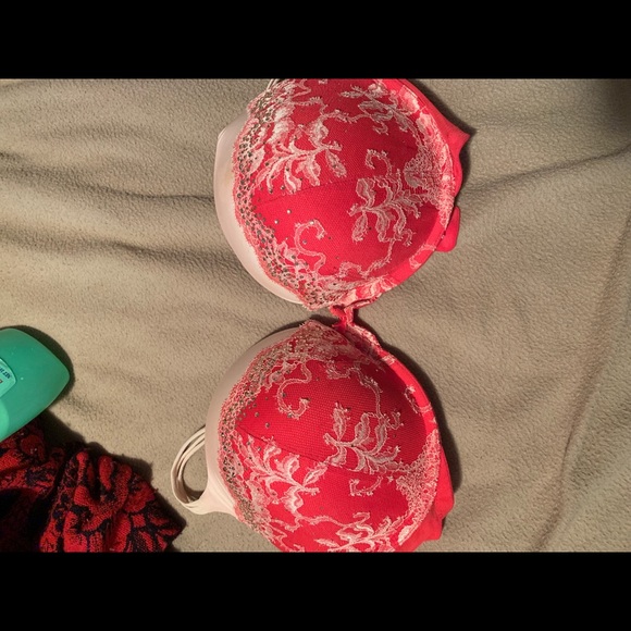 Bra - Picture 3 of 4